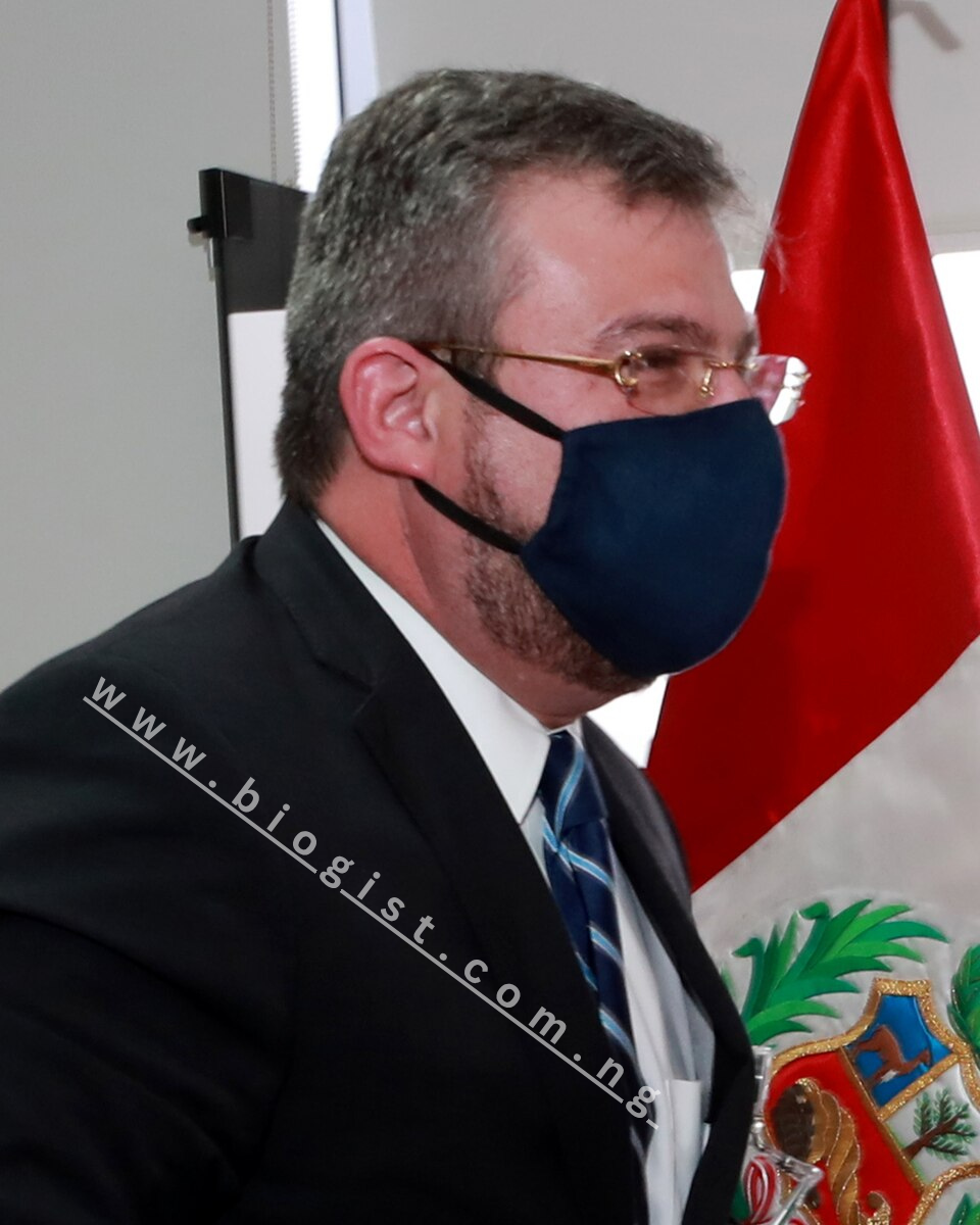 Piero Corvetto Biography: A Deep Dive Into the Life of a Peruvian Political Figure